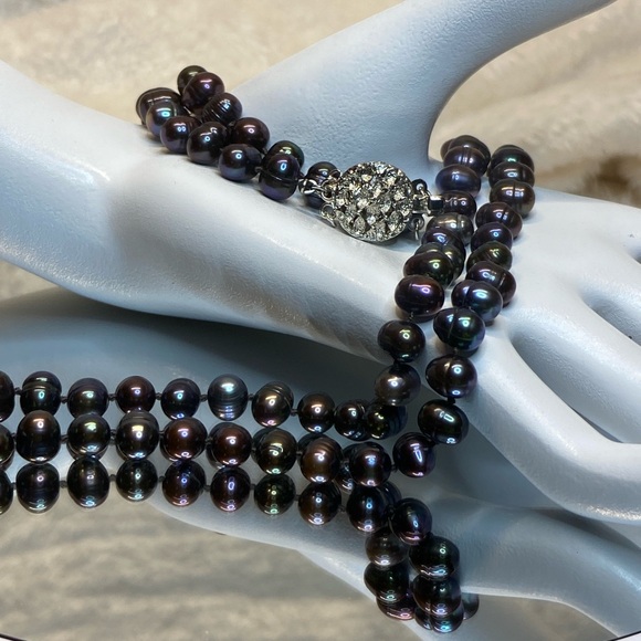 Vintage Genuine Peacock Pearl Necklace with Silver Clasp. Beautiful Luster EUC - Picture 7 of 13